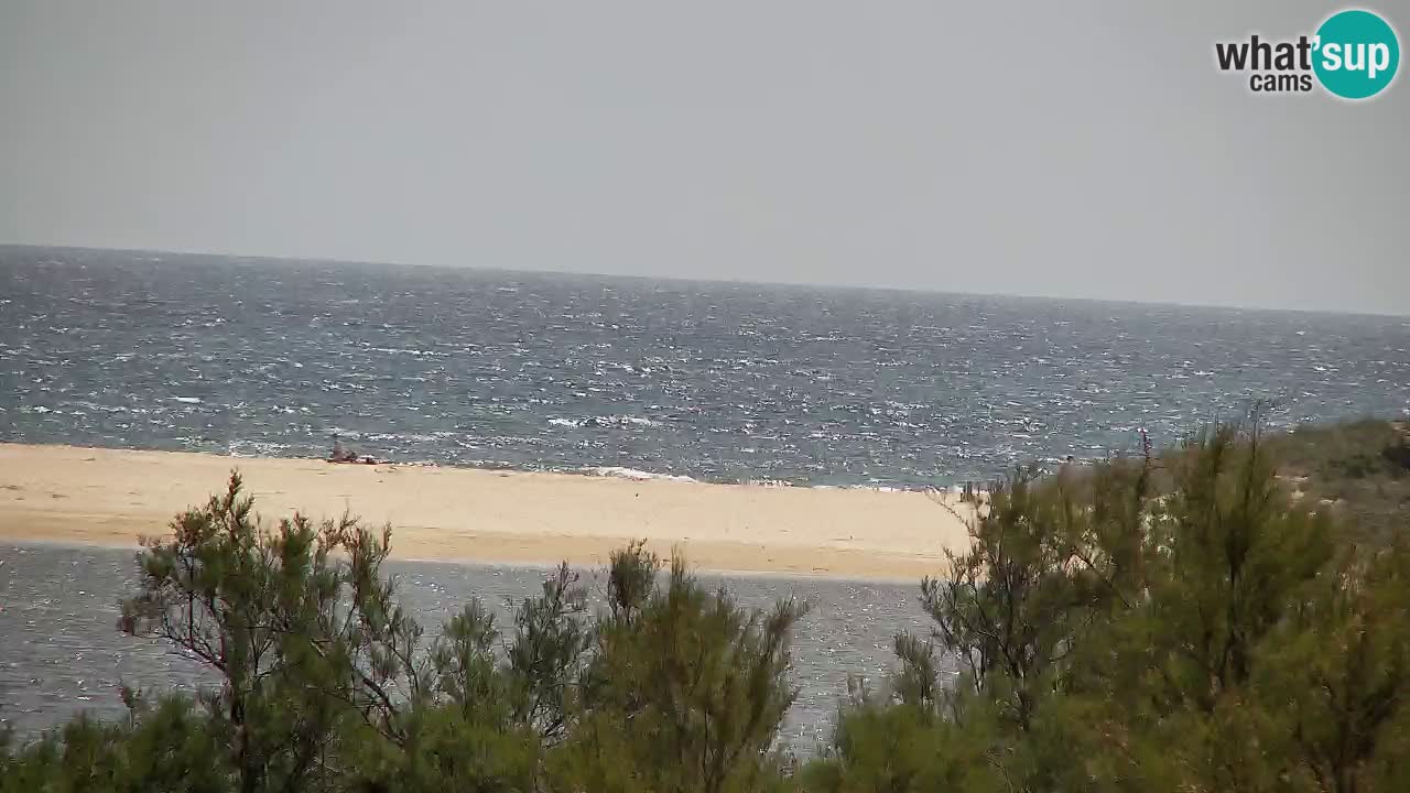 Spletna kamera Chia – Pogled v živo na plažo Su Giudeu