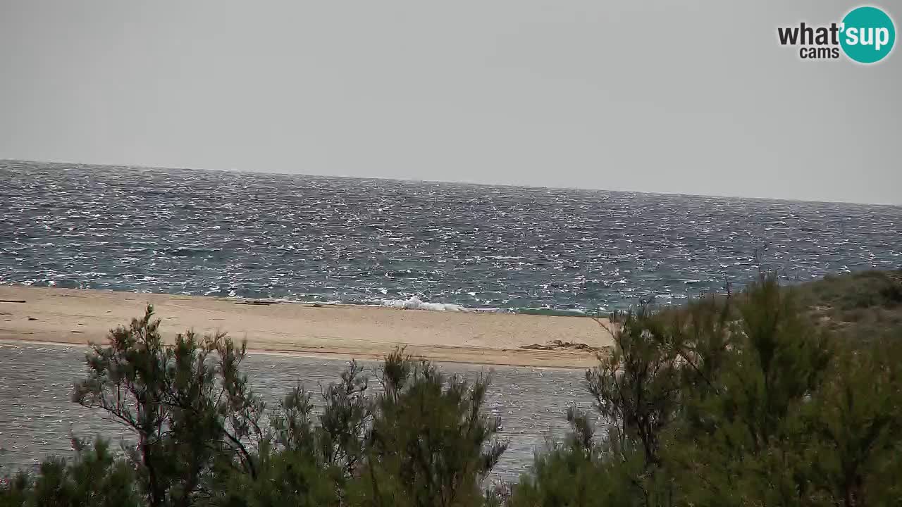 Spletna kamera Chia – Pogled v živo na plažo Su Giudeu