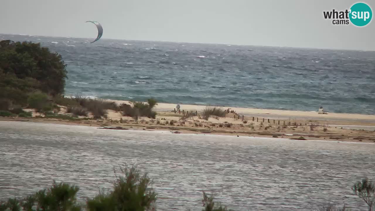 Webcam Chia – Spiaggia Su Giudeu in diretta