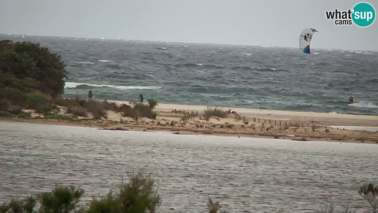 Webcam Chia – Vue en direct de la plage Su Giudeu