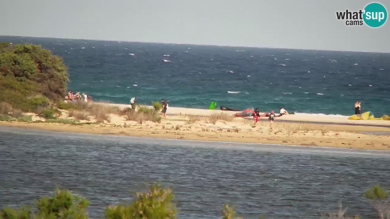 Spletna kamera Chia – Pogled v živo na plažo Su Giudeu