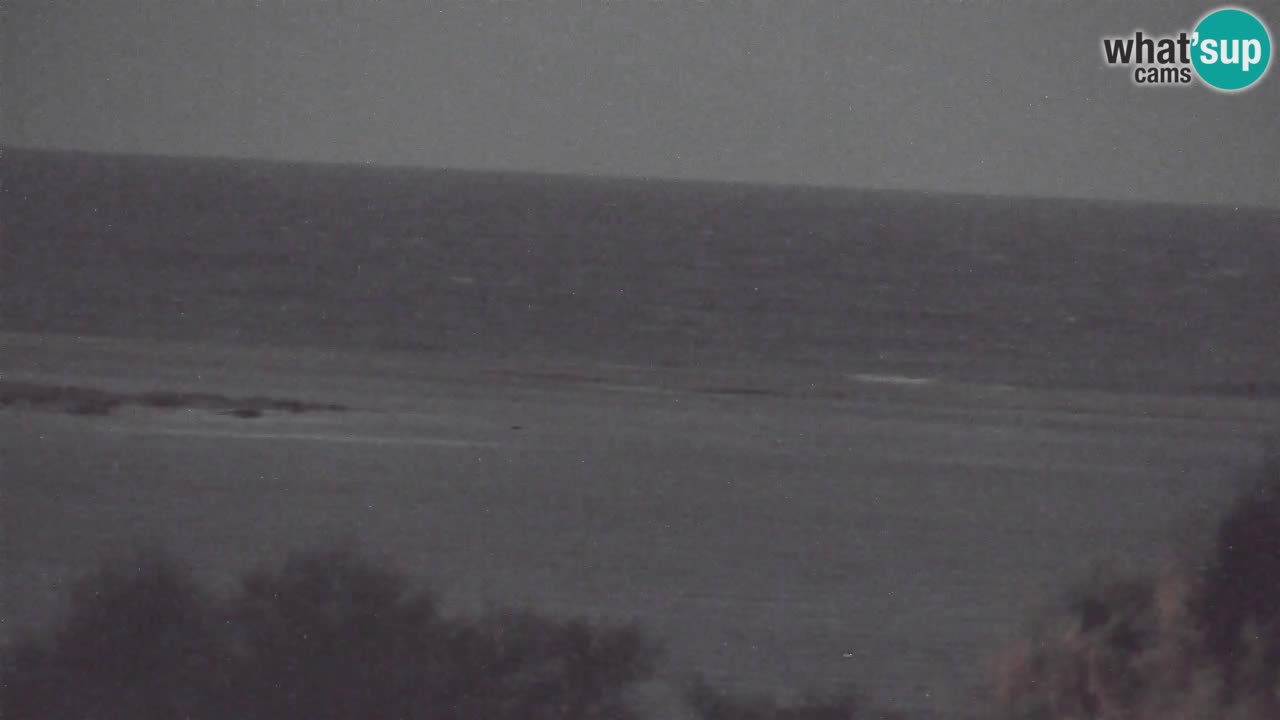 Spletna kamera Chia – Pogled v živo na plažo Su Giudeu