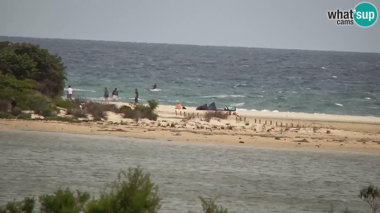 Spletna kamera Chia – Pogled v živo na plažo Su Giudeu