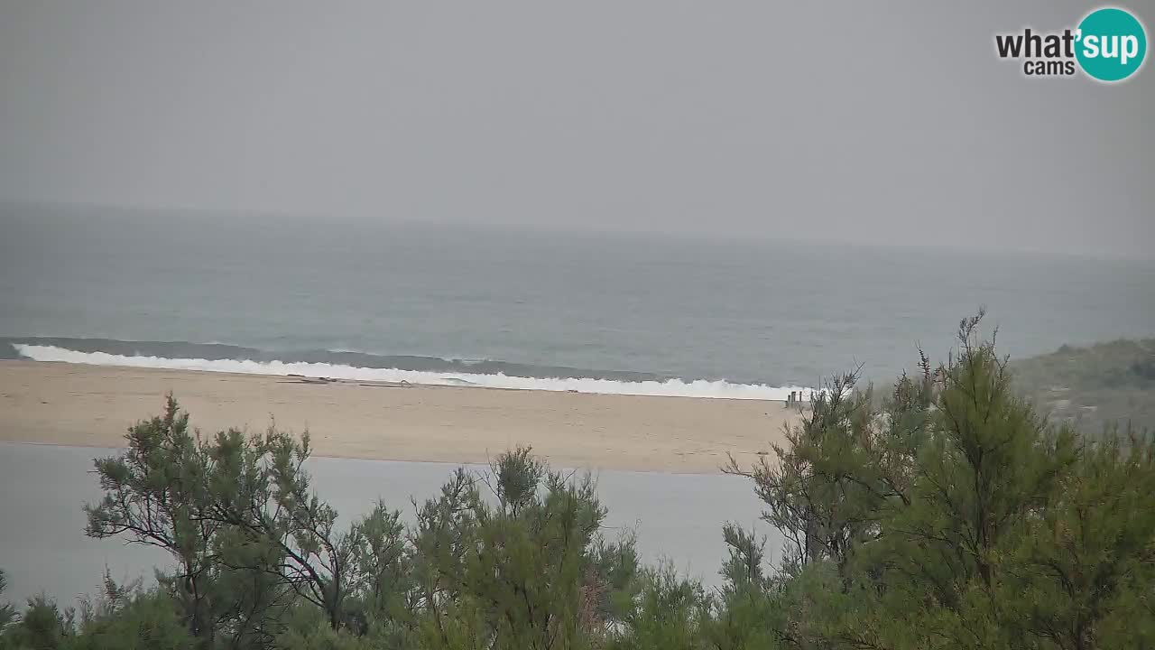Webcam Chia – Vue en direct de la plage Su Giudeu