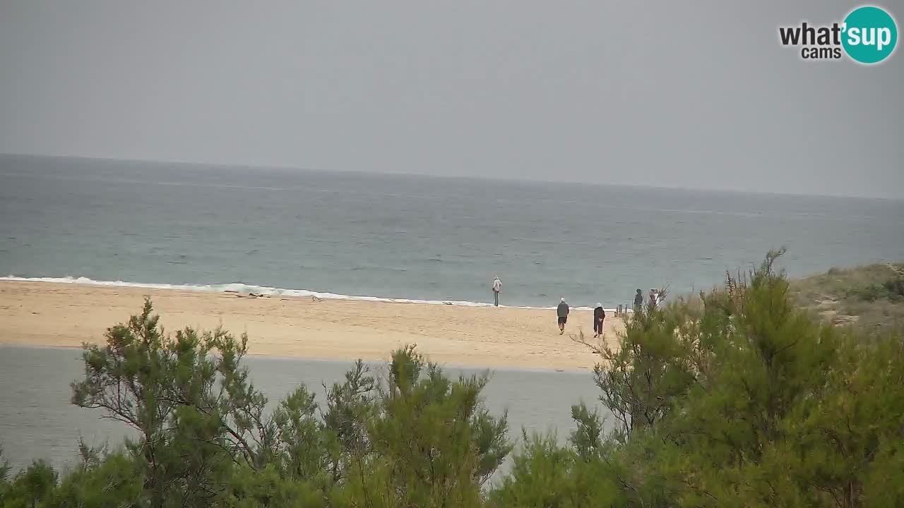 Spletna kamera Chia – Pogled v živo na plažo Su Giudeu