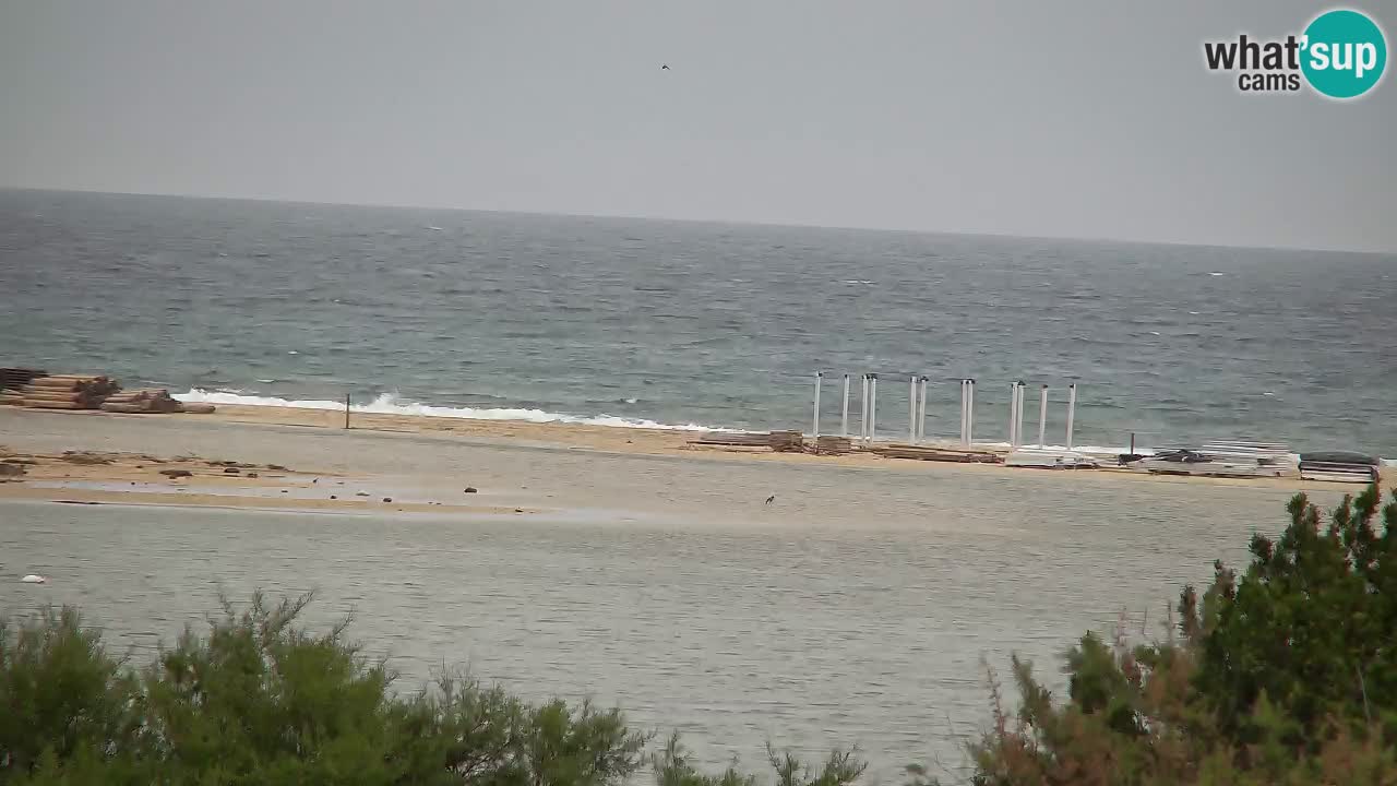 Spletna kamera Chia – Pogled v živo na plažo Su Giudeu
