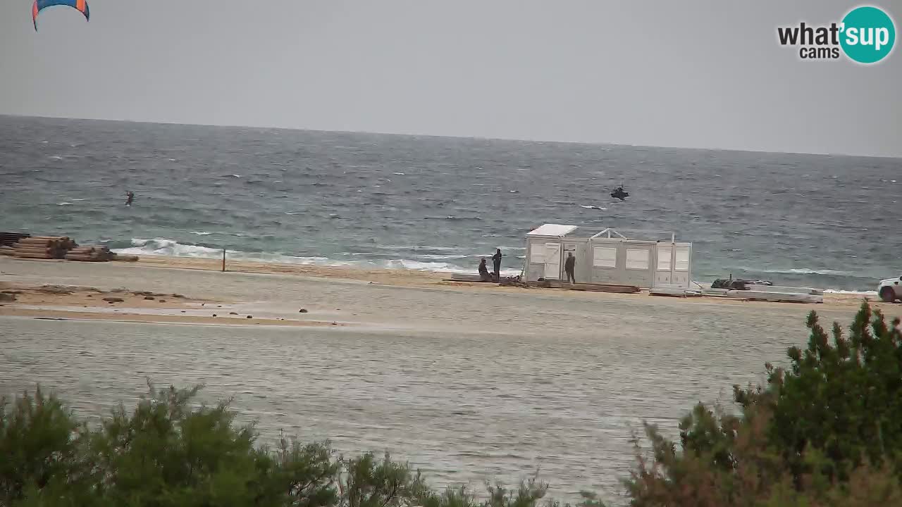 Spletna kamera Chia – Pogled v živo na plažo Su Giudeu