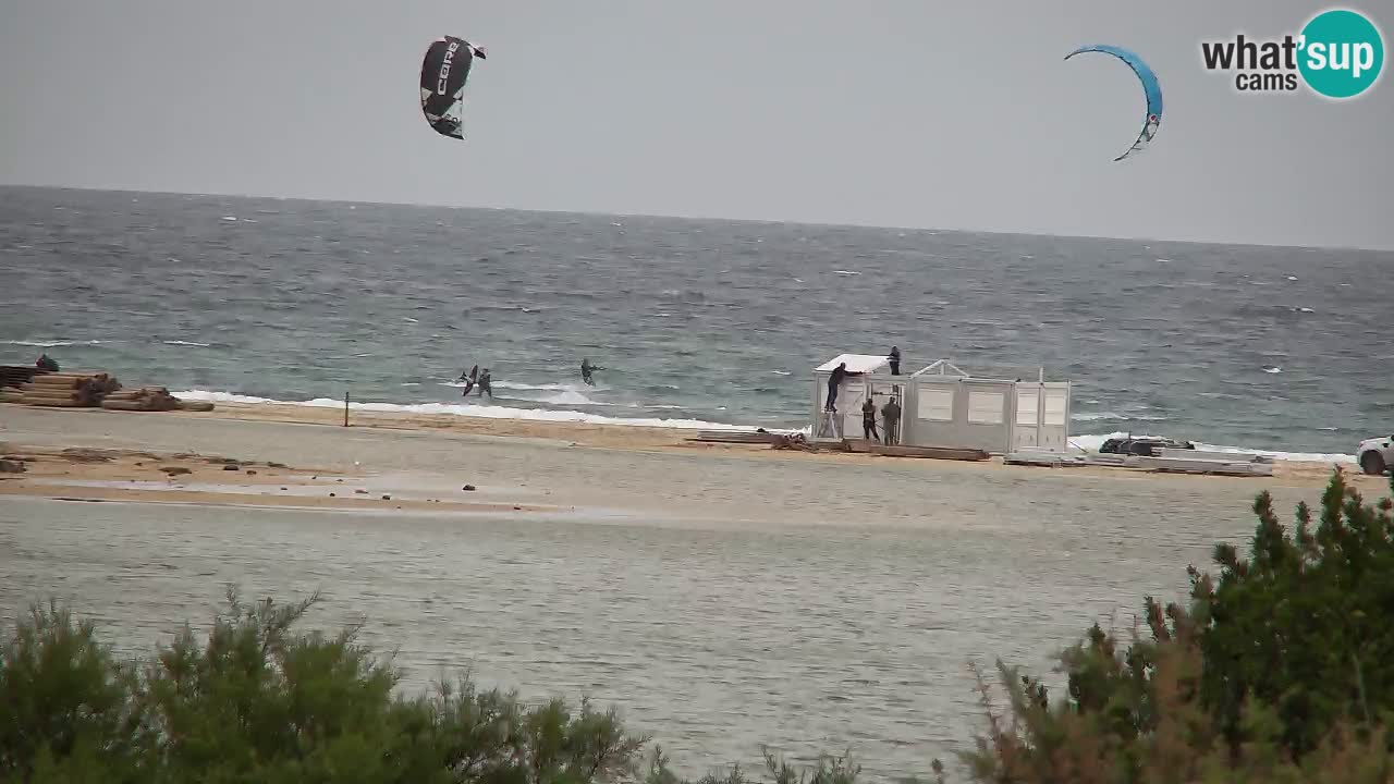 Webcam Chia – Vue en direct de la plage Su Giudeu