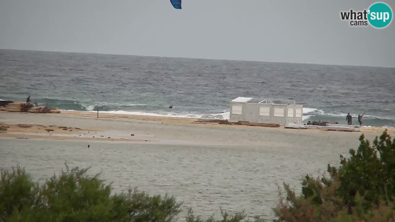 Spletna kamera Chia – Pogled v živo na plažo Su Giudeu