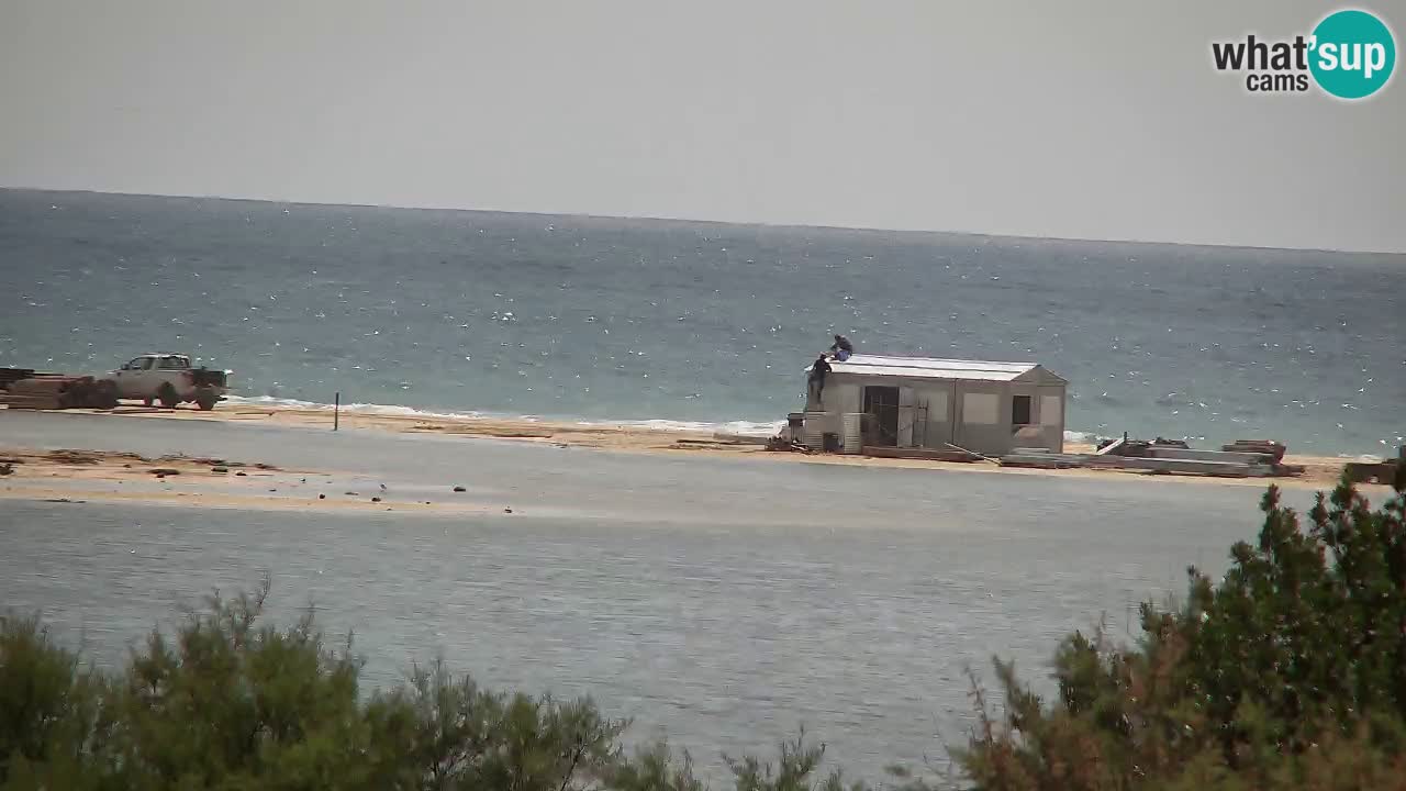 Spletna kamera Chia – Pogled v živo na plažo Su Giudeu