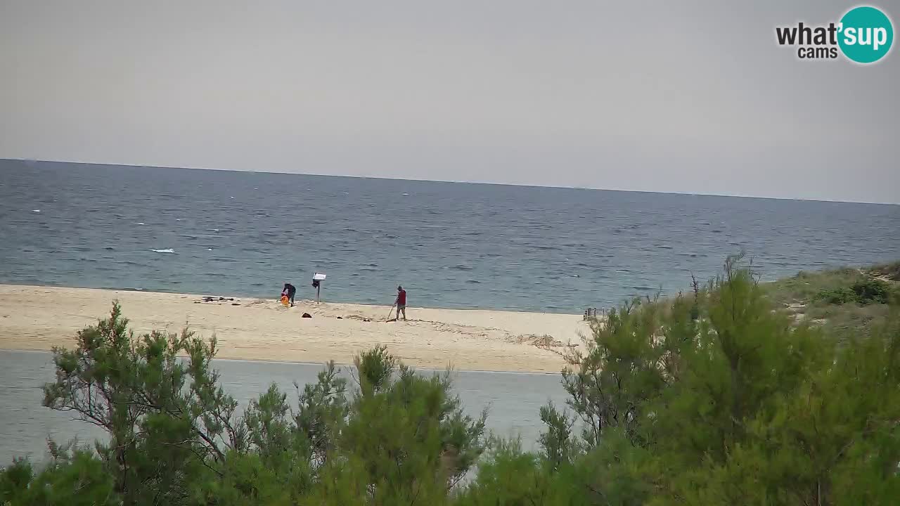 Spletna kamera Chia – Pogled v živo na plažo Su Giudeu