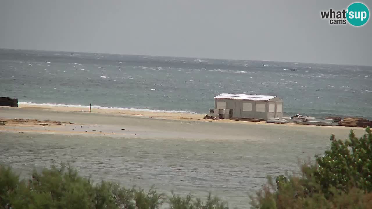 Spletna kamera Chia – Pogled v živo na plažo Su Giudeu