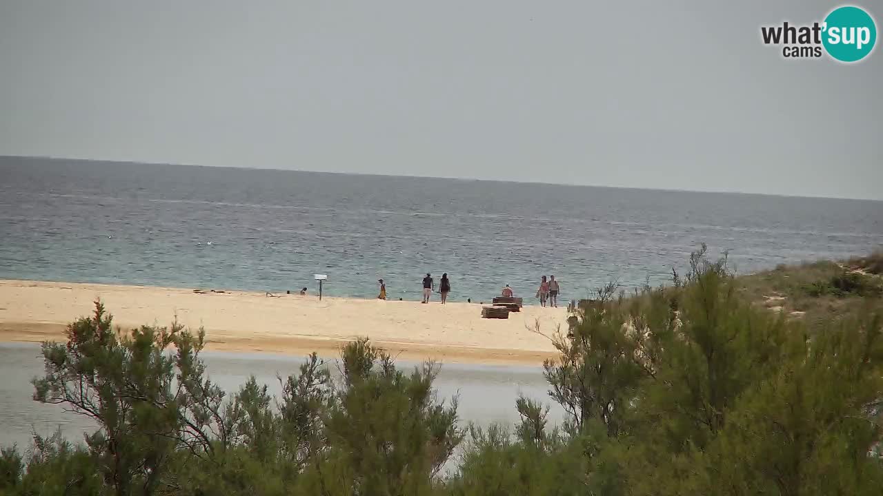 Spletna kamera Chia – Pogled v živo na plažo Su Giudeu