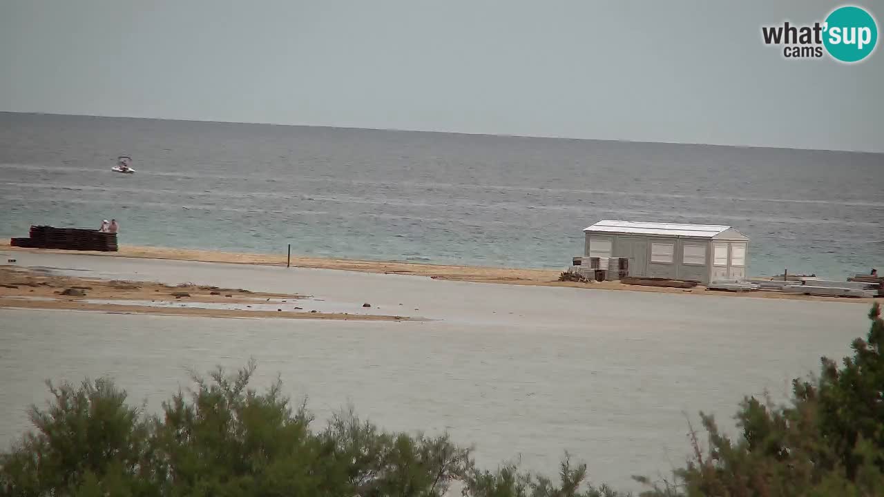 Spletna kamera Chia – Pogled v živo na plažo Su Giudeu