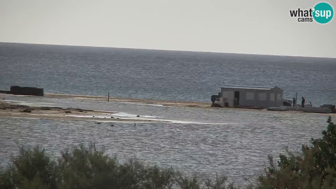 Spletna kamera Chia – Pogled v živo na plažo Su Giudeu
