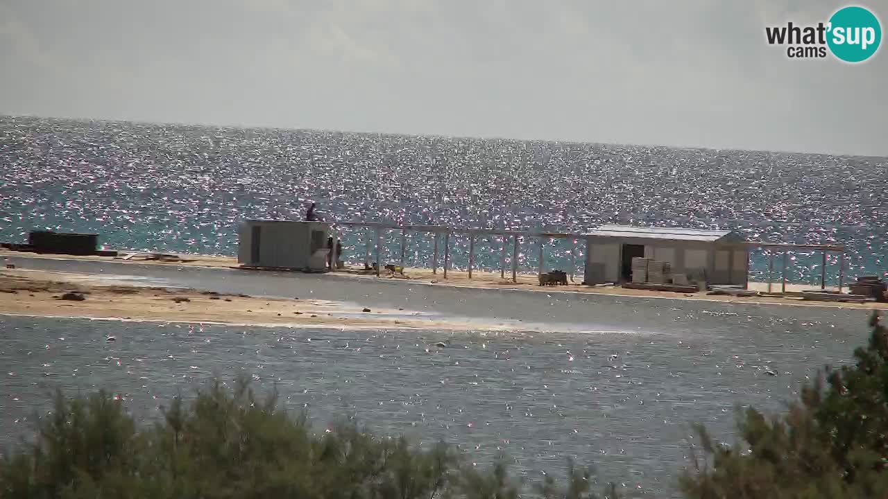 Spletna kamera Chia – Pogled v živo na plažo Su Giudeu