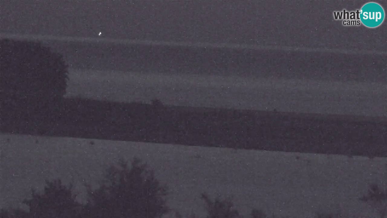 Spletna kamera Chia – Pogled v živo na plažo Su Giudeu