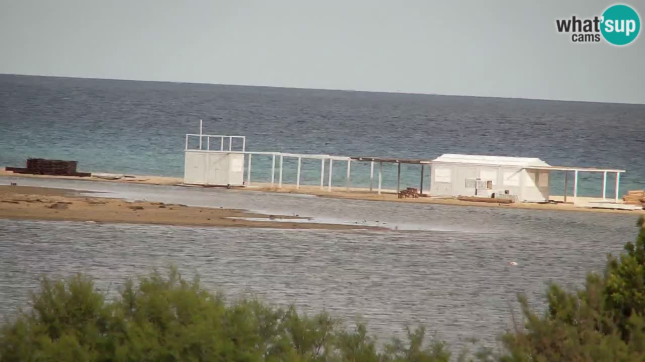 Spletna kamera Chia – Pogled v živo na plažo Su Giudeu