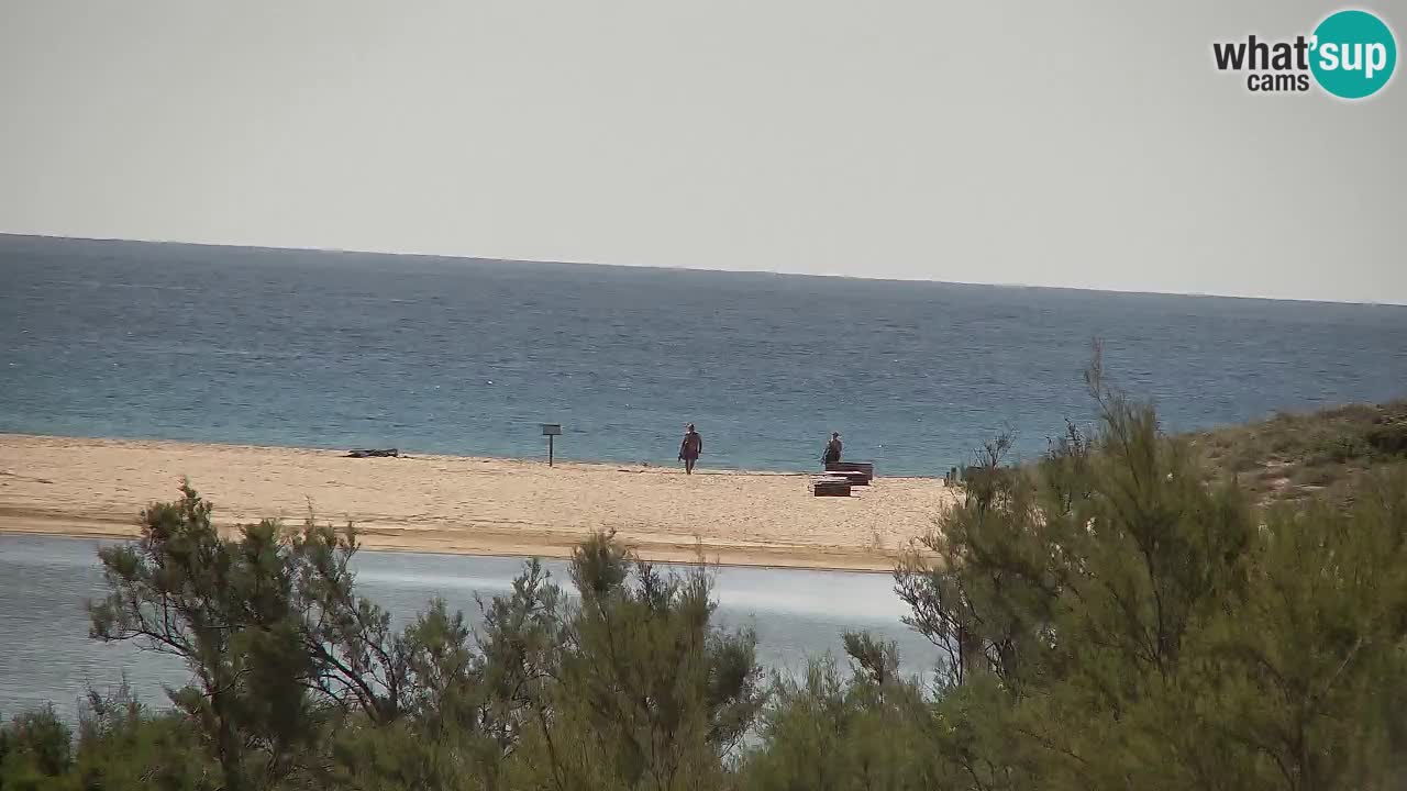 Webcam Chia – Vue en direct de la plage Su Giudeu