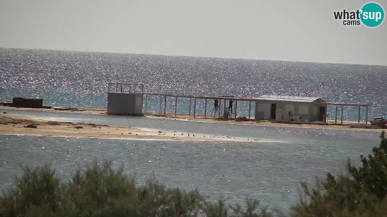 Spletna kamera Chia – Pogled v živo na plažo Su Giudeu