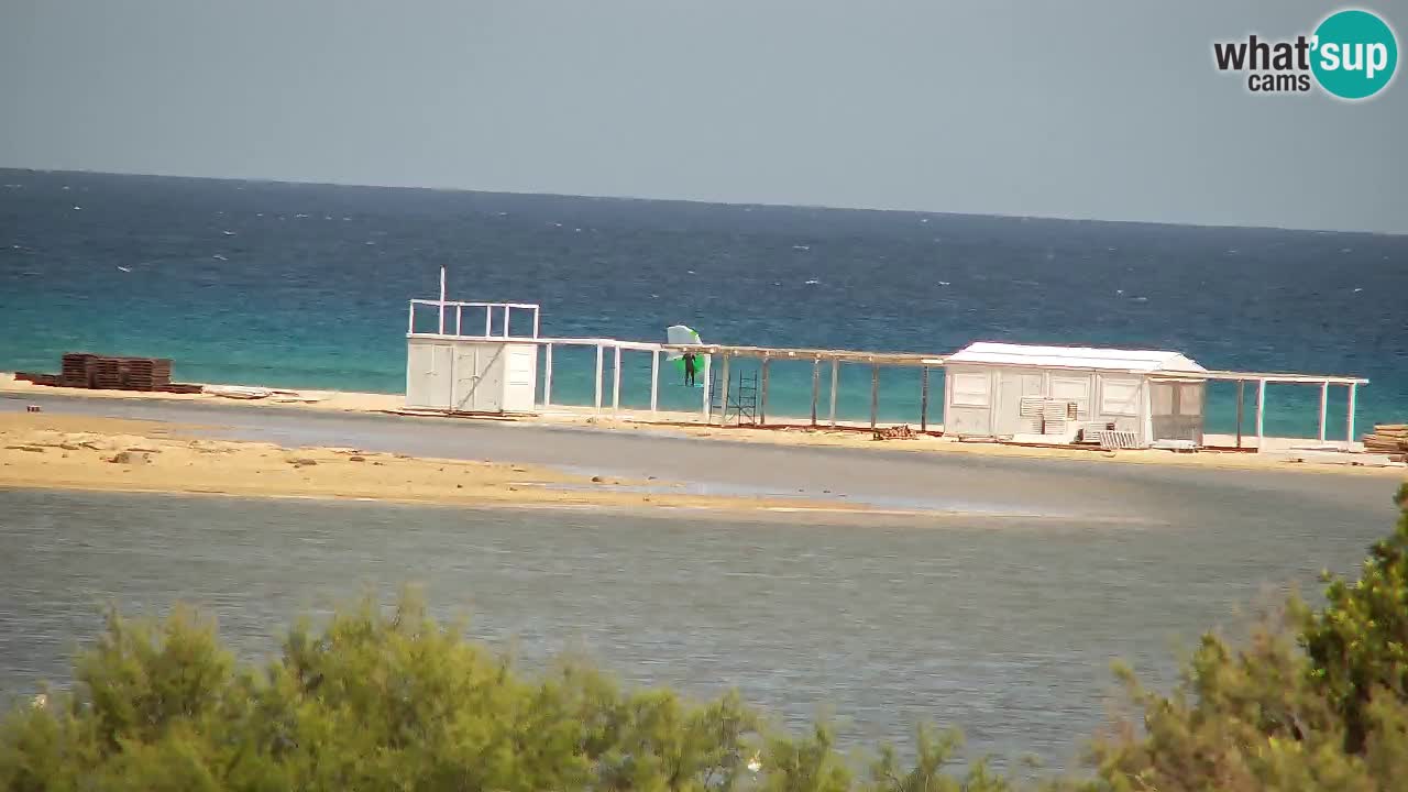 Spletna kamera Chia – Pogled v živo na plažo Su Giudeu