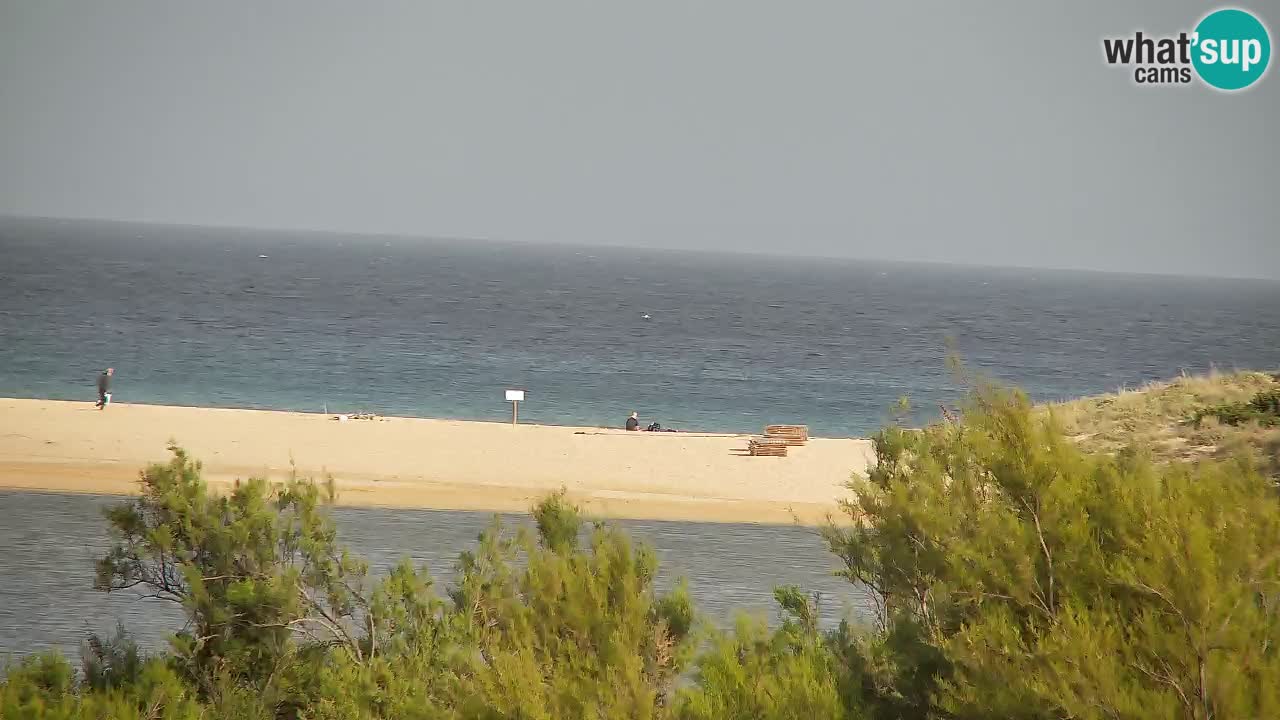 Spletna kamera Chia – Pogled v živo na plažo Su Giudeu