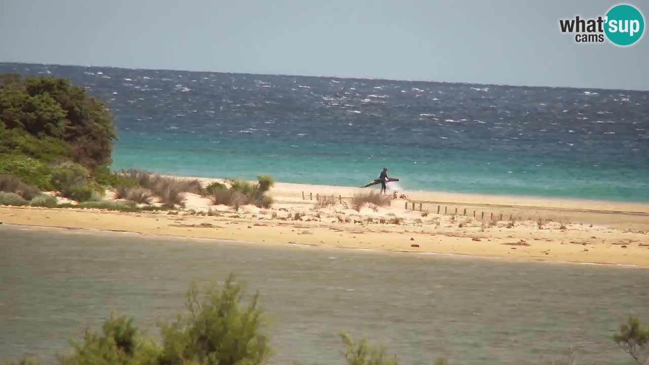 Webcam Chia – Vue en direct de la plage Su Giudeu