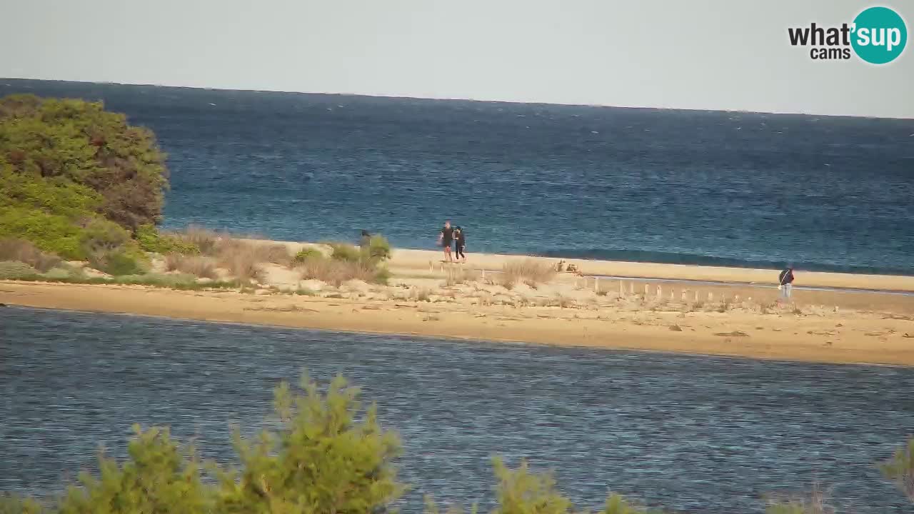 Webcam Chia – Spiaggia Su Giudeu in diretta