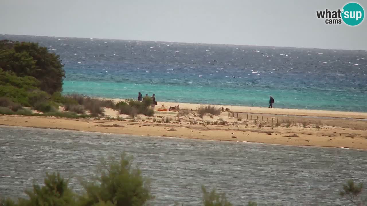 Spletna kamera Chia – Pogled v živo na plažo Su Giudeu
