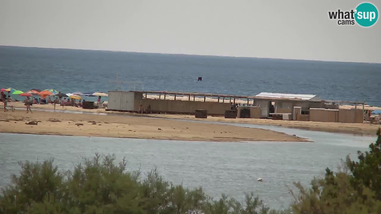 Spletna kamera Chia – Pogled v živo na plažo Su Giudeu