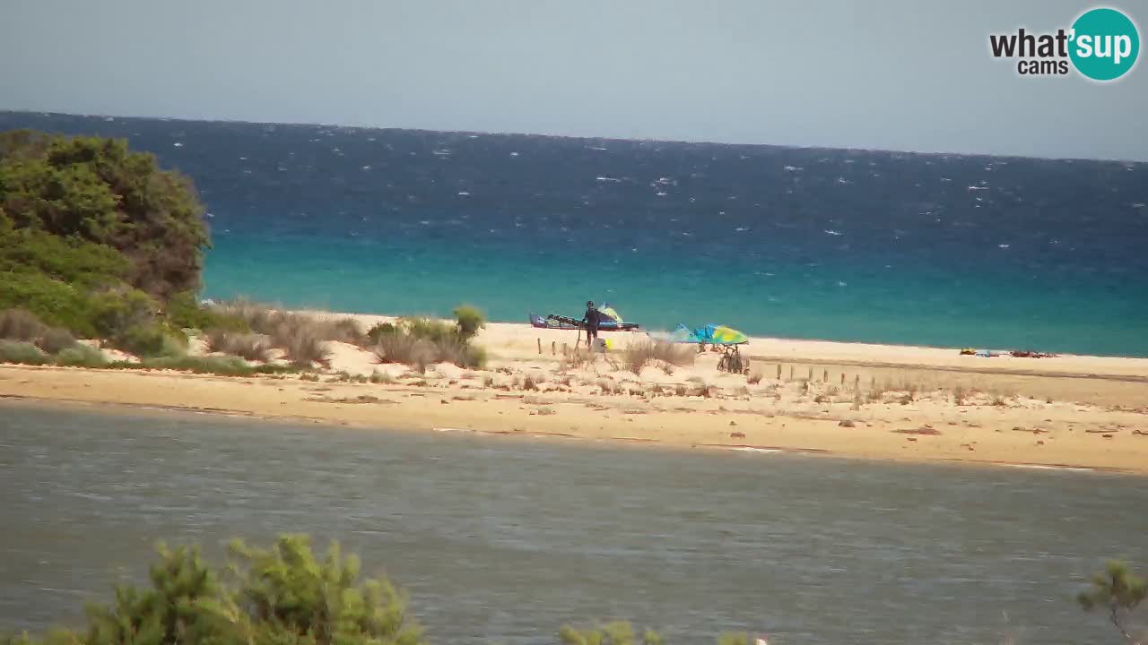 Spletna kamera Chia – Pogled v živo na plažo Su Giudeu