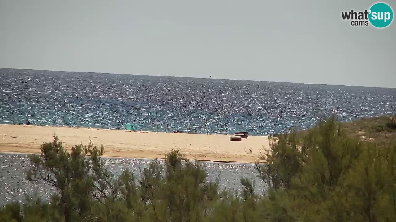 Spletna kamera Chia – Pogled v živo na plažo Su Giudeu