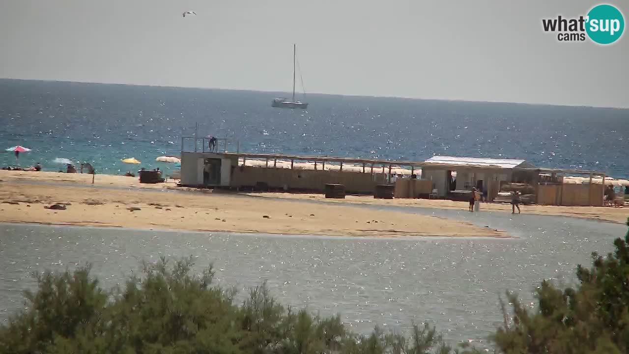 Spletna kamera Chia – Pogled v živo na plažo Su Giudeu