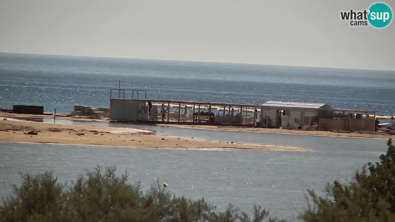Spletna kamera Chia – Pogled v živo na plažo Su Giudeu