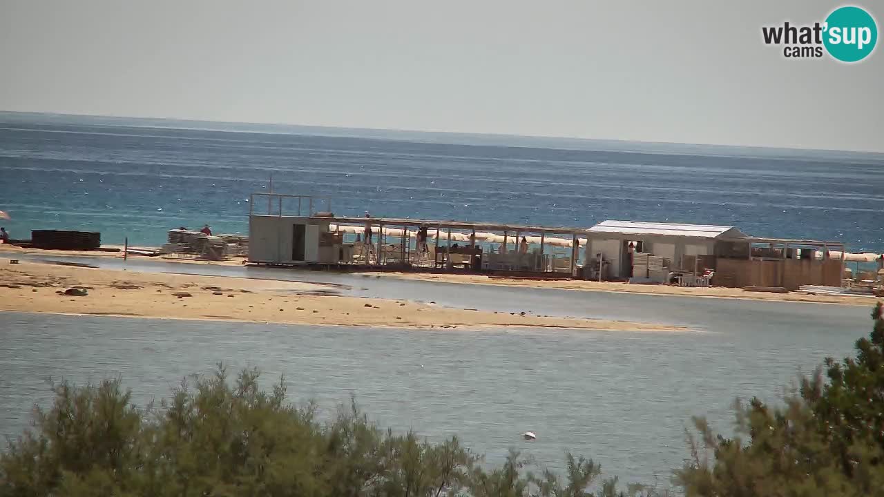 Spletna kamera Chia – Pogled v živo na plažo Su Giudeu