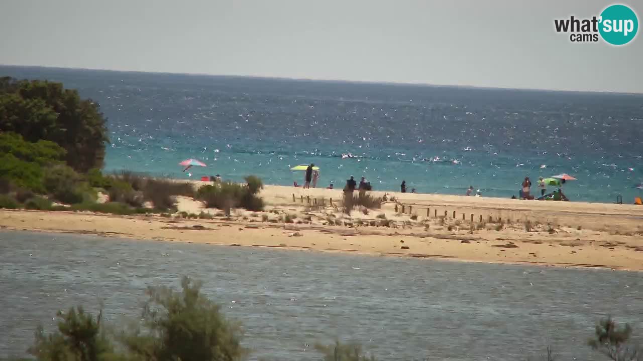 Spletna kamera Chia – Pogled v živo na plažo Su Giudeu