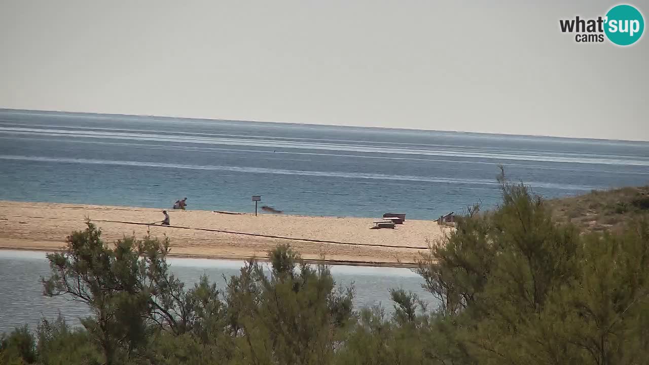 Spletna kamera Chia – Pogled v živo na plažo Su Giudeu