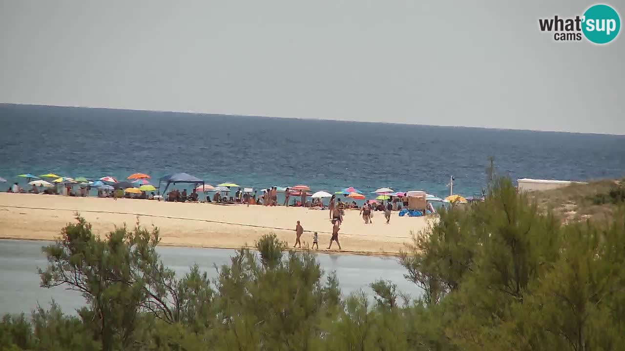 Spletna kamera Chia – Pogled v živo na plažo Su Giudeu