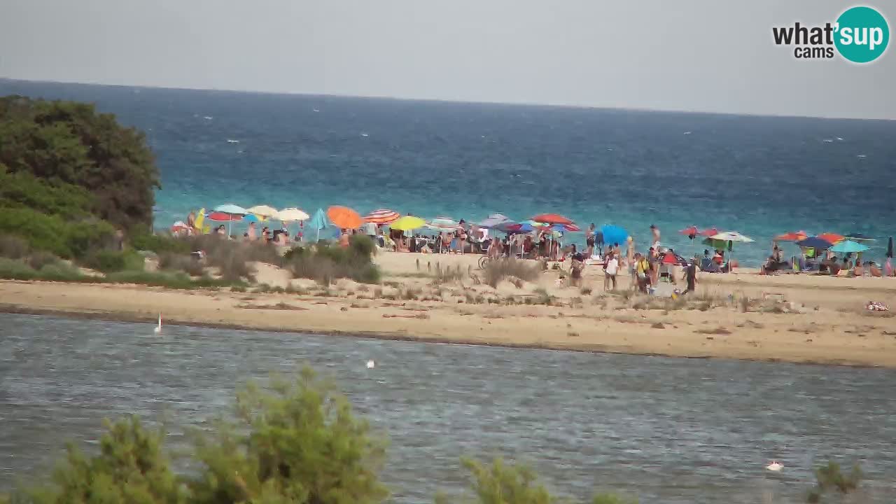 Spletna kamera Chia – Pogled v živo na plažo Su Giudeu