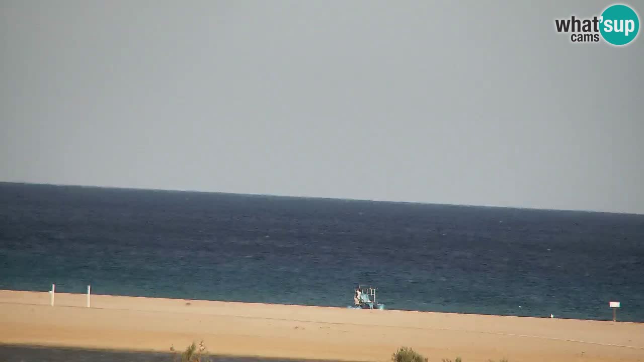 Spletna kamera Chia – Pogled v živo na plažo Su Giudeu