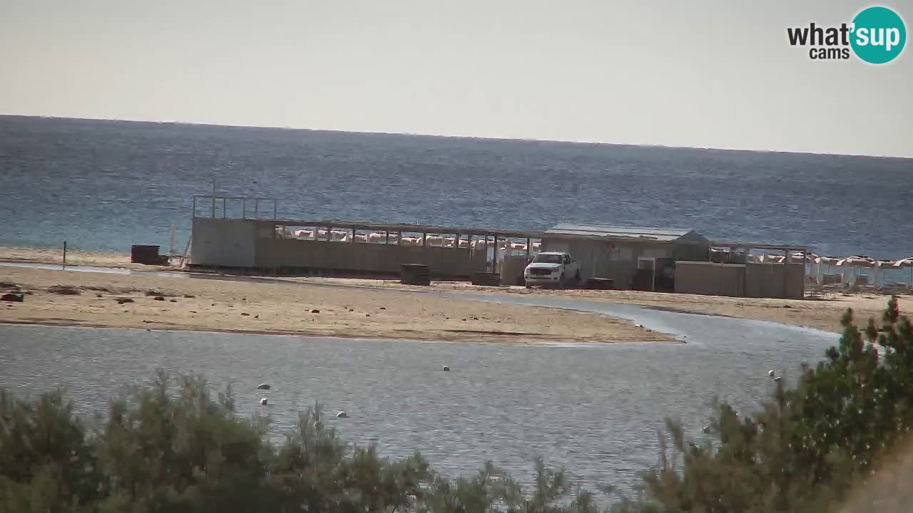 Spletna kamera Chia – Pogled v živo na plažo Su Giudeu