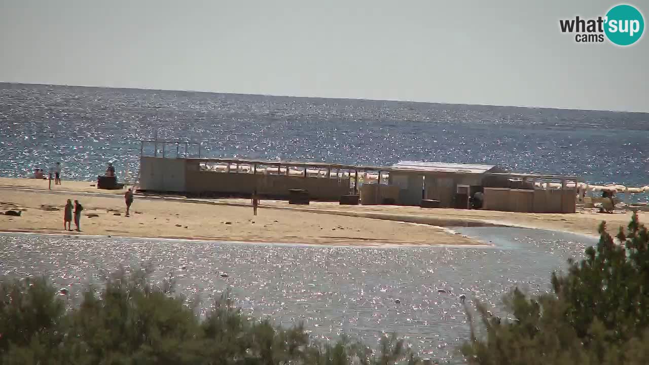 Spletna kamera Chia – Pogled v živo na plažo Su Giudeu
