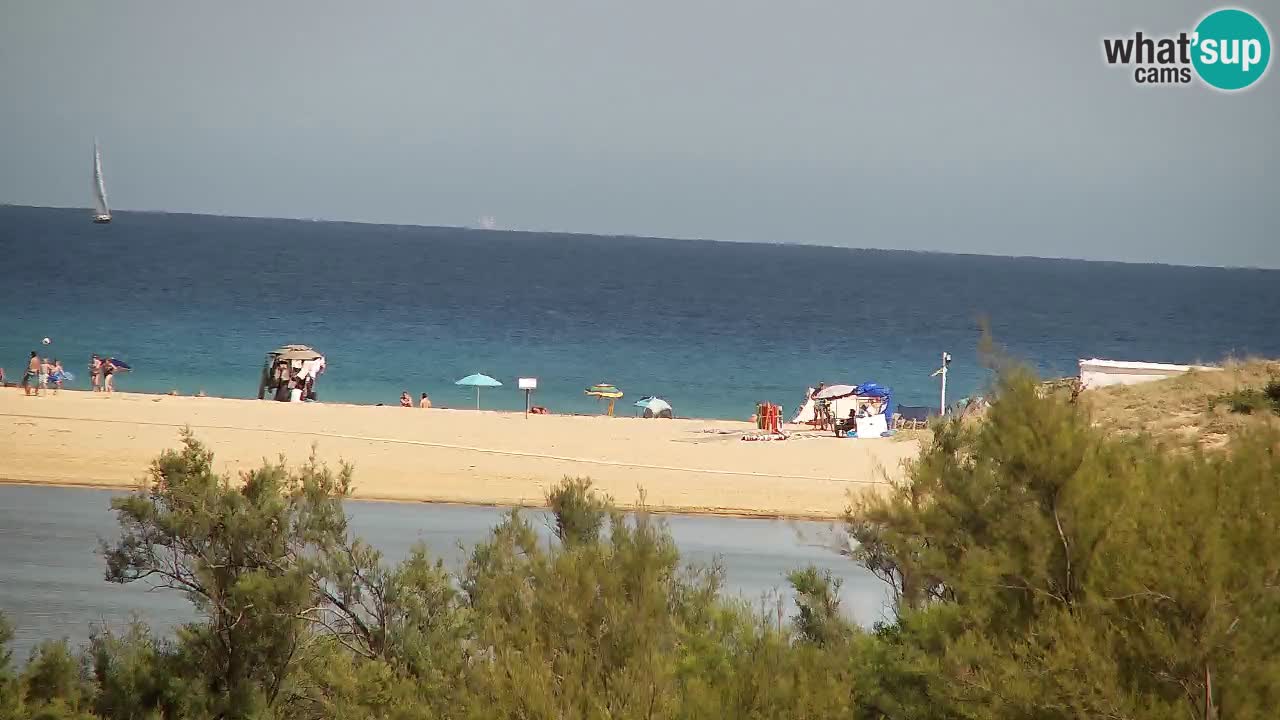 Spletna kamera Chia – Pogled v živo na plažo Su Giudeu