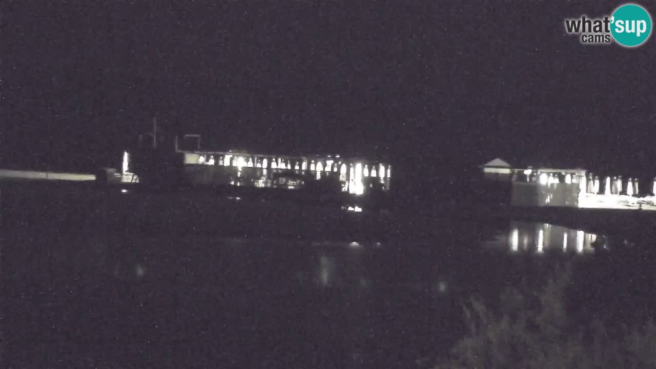 Spletna kamera Chia – Pogled v živo na plažo Su Giudeu