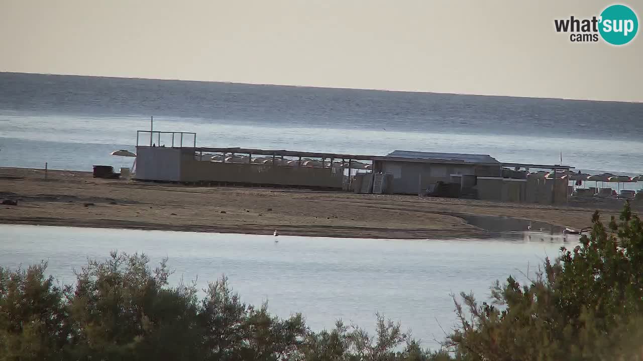 Spletna kamera Chia – Pogled v živo na plažo Su Giudeu