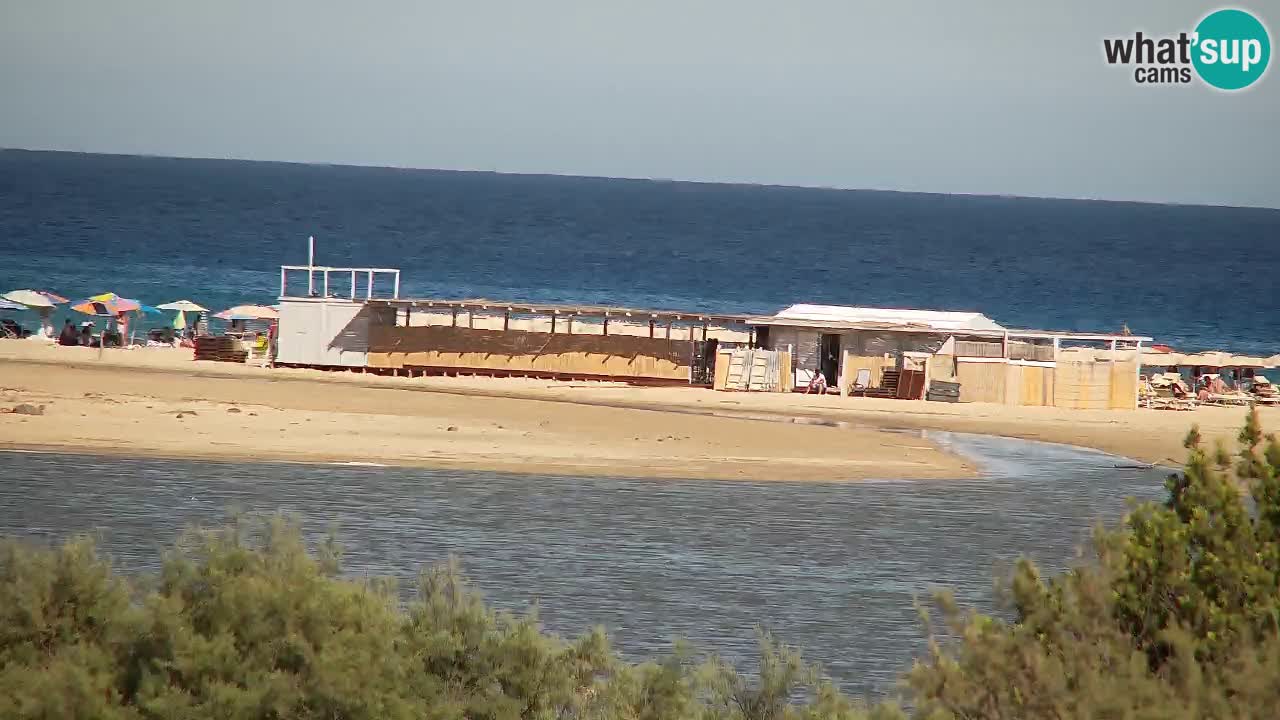 Spletna kamera Chia – Pogled v živo na plažo Su Giudeu