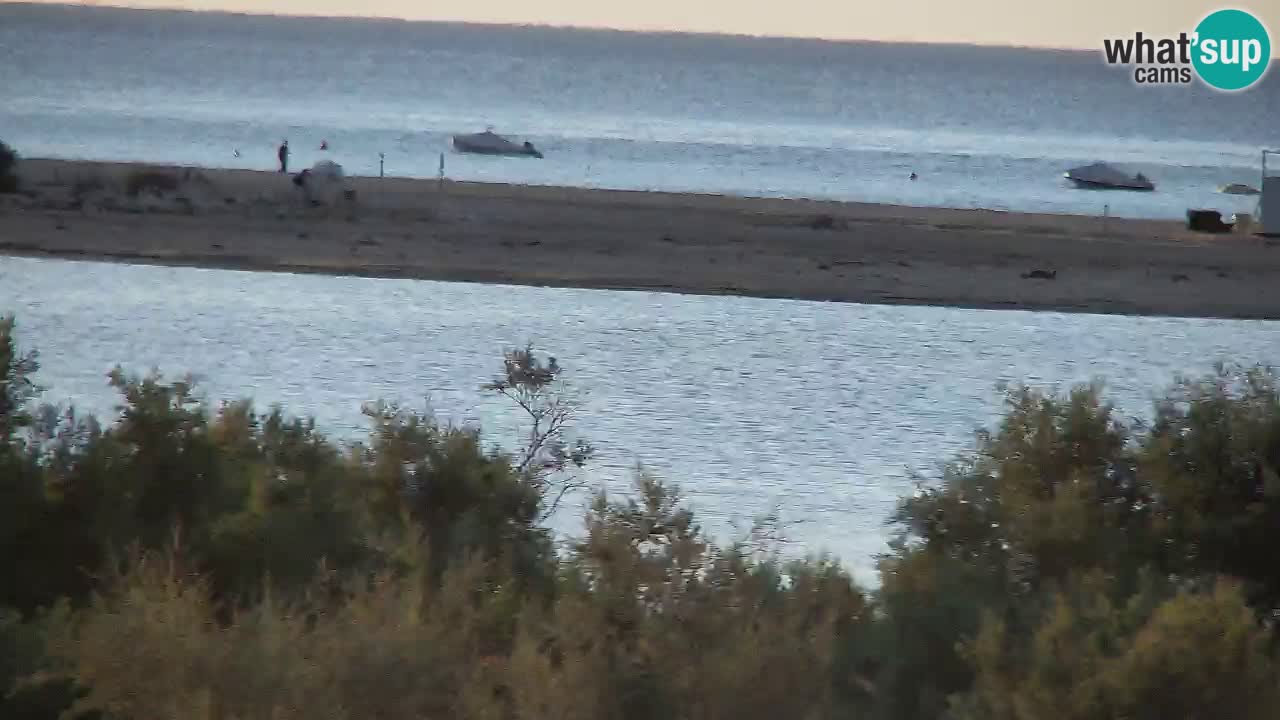 Webcam Chia – Spiaggia Su Giudeu in diretta