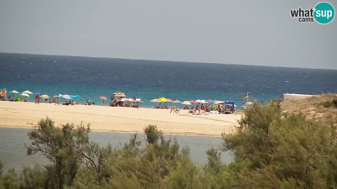 Spletna kamera Chia – Pogled v živo na plažo Su Giudeu