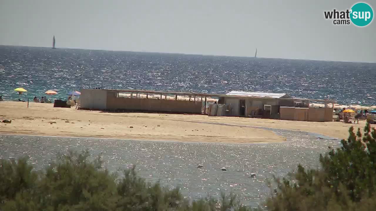 Spletna kamera Chia – Pogled v živo na plažo Su Giudeu