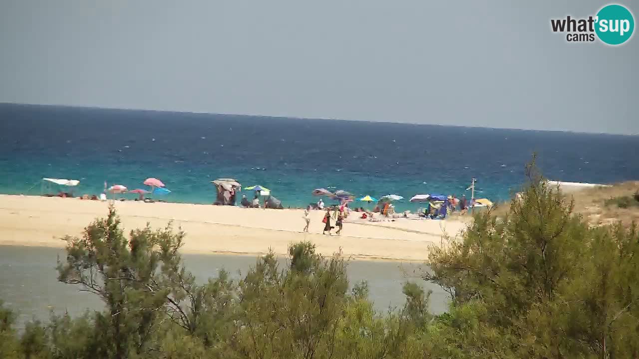 Spletna kamera Chia – Pogled v živo na plažo Su Giudeu